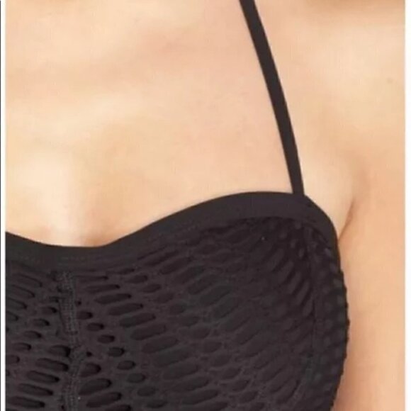 Robin Piccone Sophia Crochet One Piece swimsuit - Picture 3 of 4